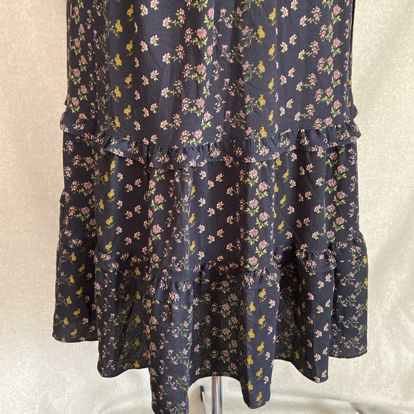 MAX STUDIO DARK BLUE,PUFF SLEEVE SMOCKED
EMPIRE WAIST DRESS. Size M - Picture 7 of 15